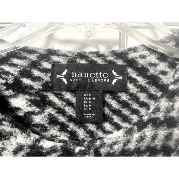 Nanette Lepore Wool Blend Houndstooth Coat, Size Medium (8-10) - Picture 3 of 8